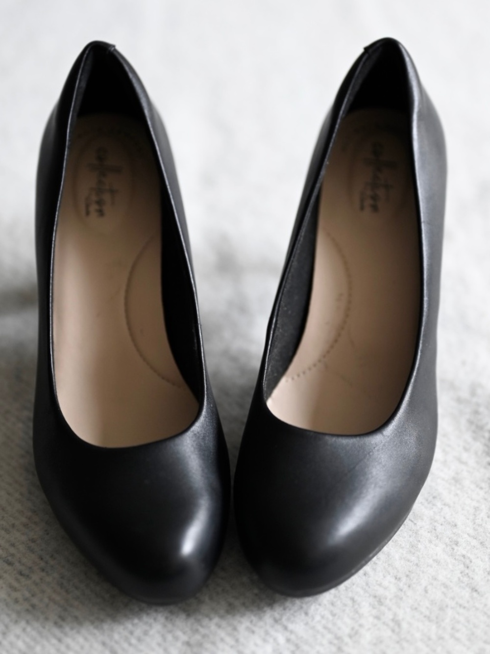 Ultimate Comfort Collection by Clarks - women’s size 10 leather heels